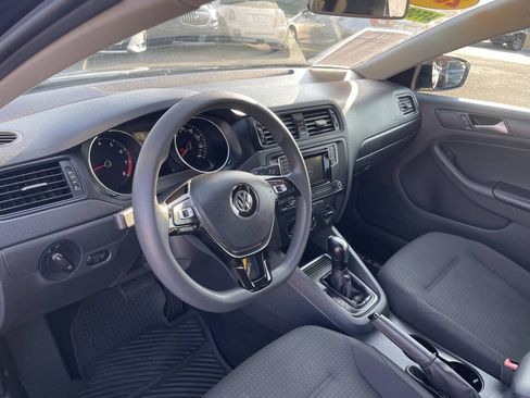 Used 2016 Volkswagen Jetta S FWD image 21