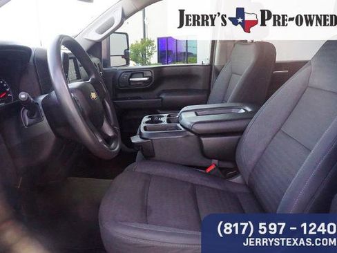 Used 2024 Chevrolet Silverado 2500 Custom w/ Custom Value Package AWD/4WD image 17