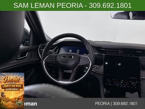 New 2025 Jeep Grand Cherokee Limited image 11