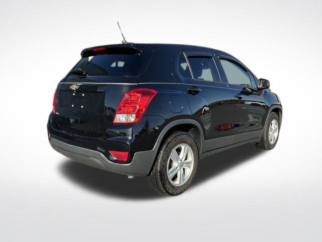 Used 2019 Chevrolet Trax LS w/ Tint and Cruise Package FWD image 7
