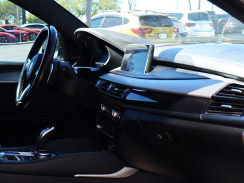 Used 2018 BMW X6 xDrive35i AWD/4WD image 32