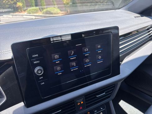 Used 2025 Volkswagen Jetta Sport FWD image 20