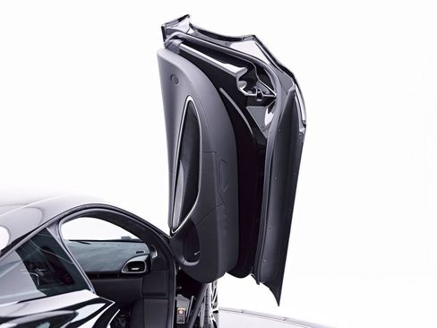 Used 2026 McLaren Artura RWD image 46