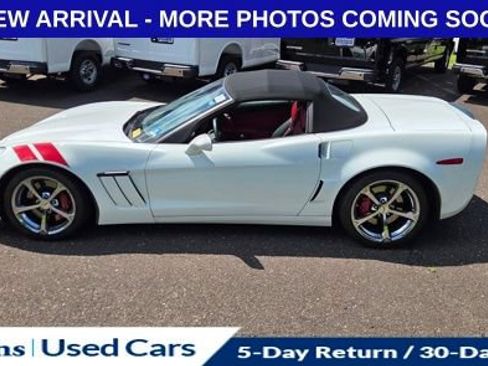 Used 2012 Chevrolet Corvette Grand Sport w/ 3LT Preferred Equipment Group RWD image 5