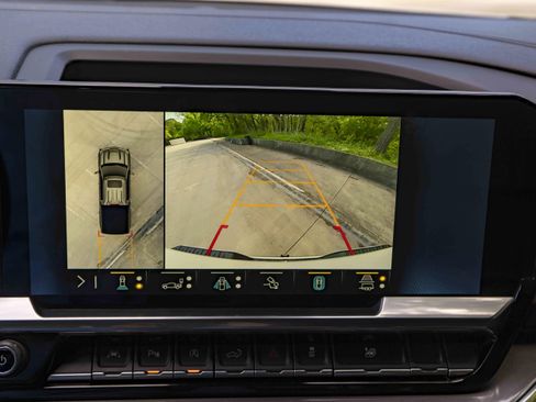 Used 2023 Chevrolet Silverado 1500 High Country image 29