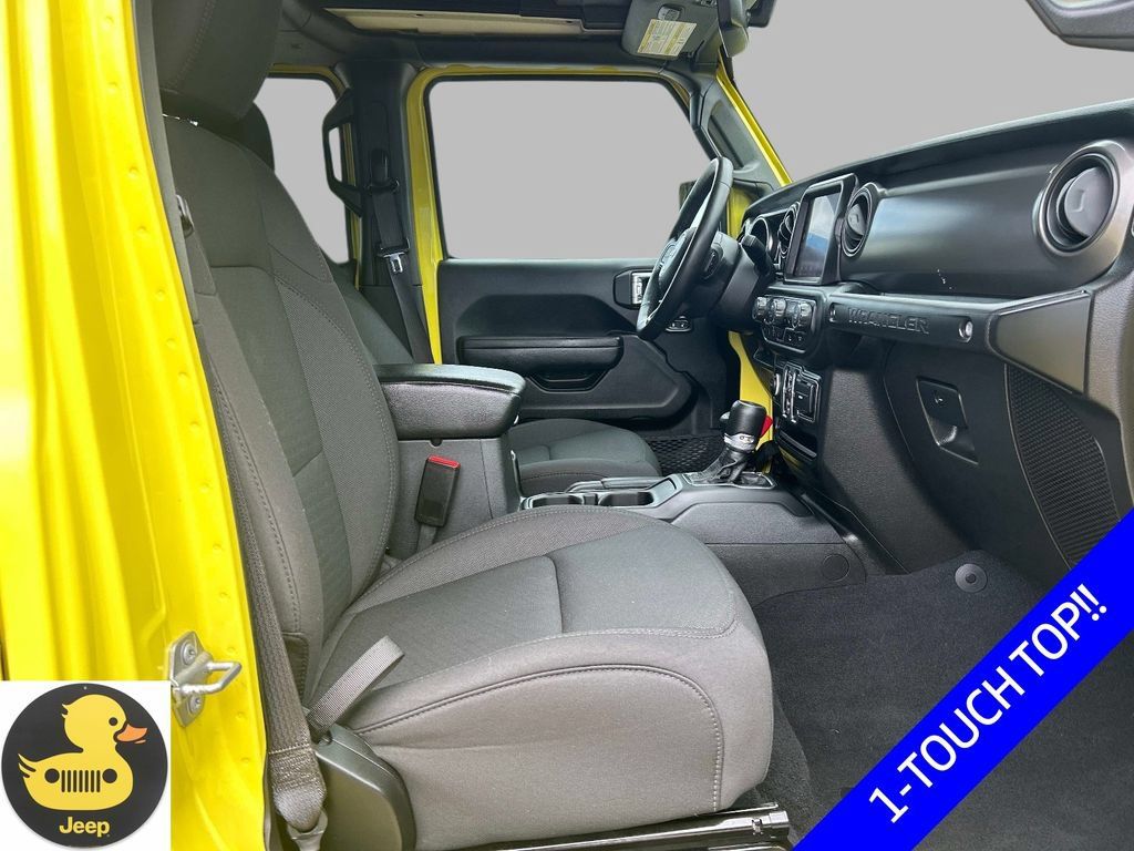 Used 2023 Jeep Wrangler Unlimited Sport w/ Sun And Sound Package AWD/4WD image 18