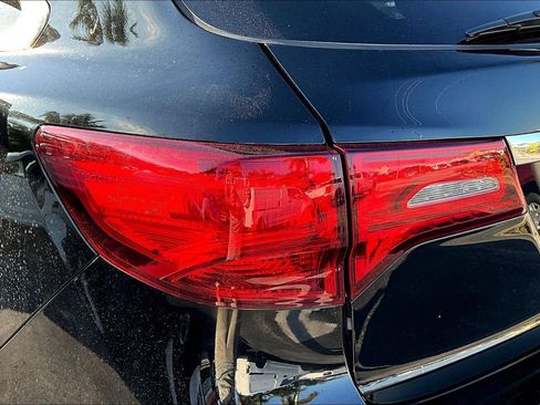 Used 2017 Acura MDX SH-AWD image 23