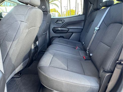 Used 2023 Chevrolet Colorado LT w/ LT Convenience Package II AWD/4WD image 21