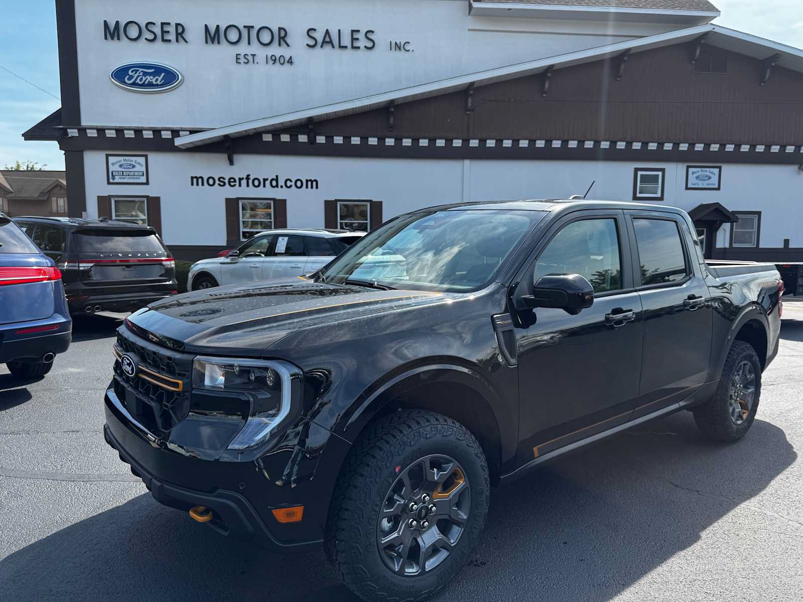 New 2026 Ford Maverick Tremor AWD/4WD image 1