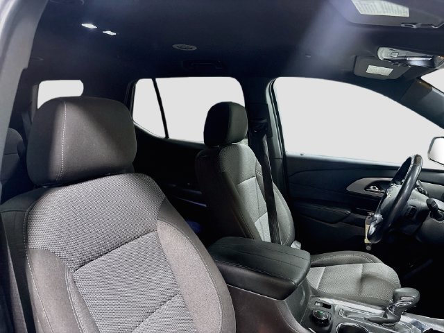 Used 2022 Chevrolet Traverse LT AWD/4WD image 23