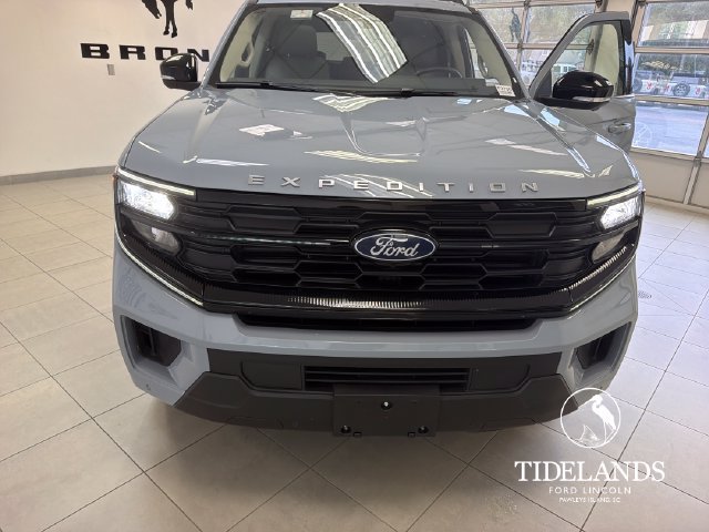 Certified 2025 Ford Expedition Active RWD image 28