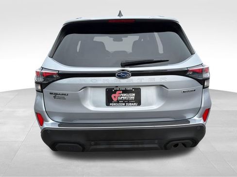 Certified 2025 Subaru Forester Touring AWD/4WD image 6