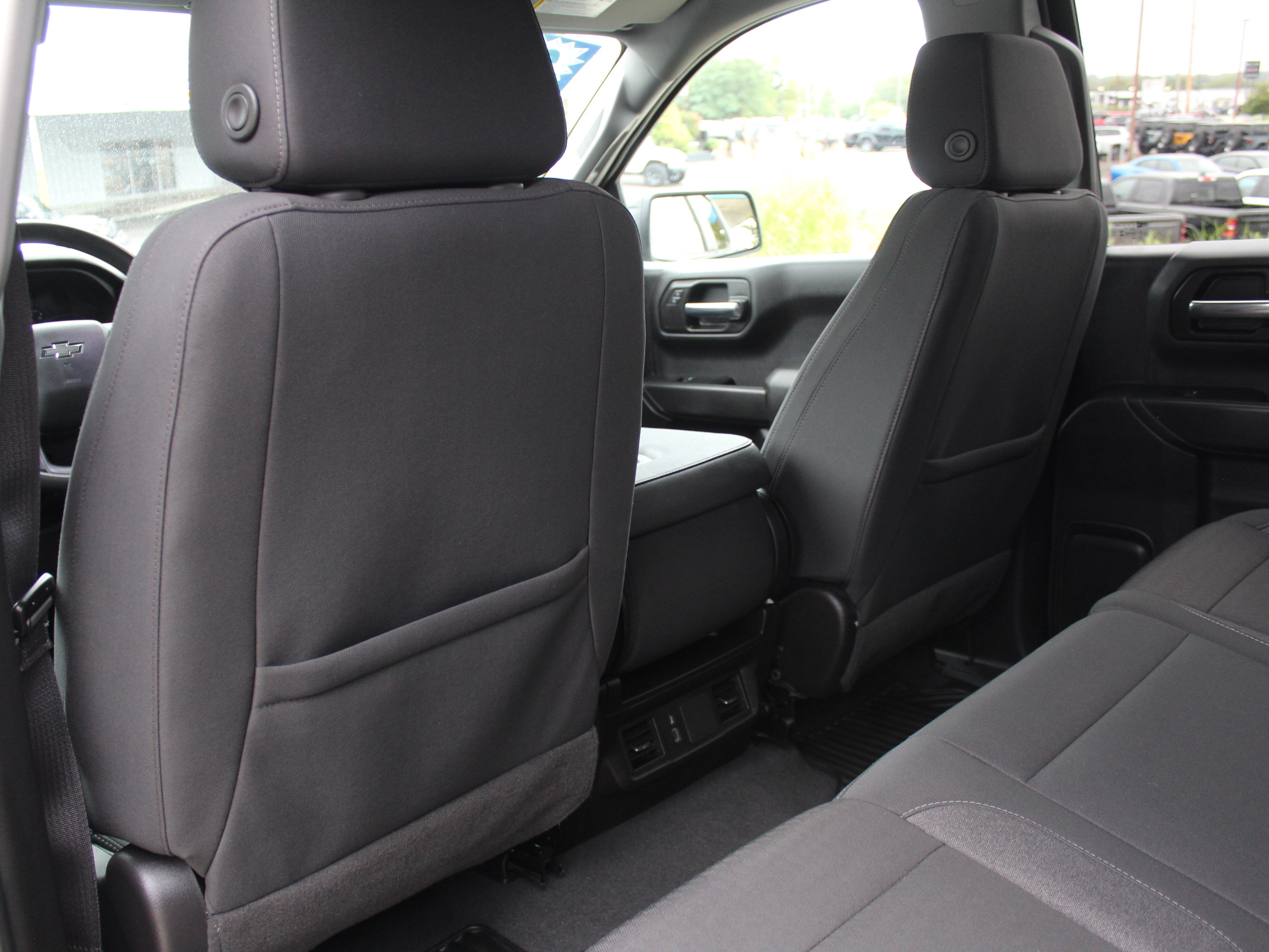 Certified 2024 Chevrolet Silverado 1500 Custom Trail Boss w/ LPO, Dark Essentials Package AWD/4WD image 23