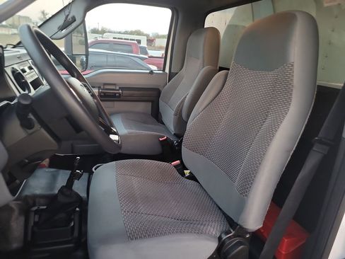 Used 2022 Ford F650 2WD Regular Cab Super Duty image 16