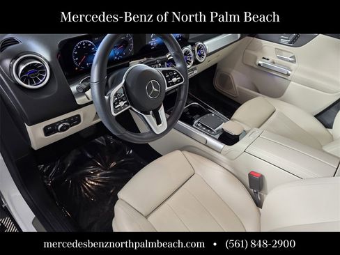 Certified 2022 Mercedes-Benz GLB 250 image 10