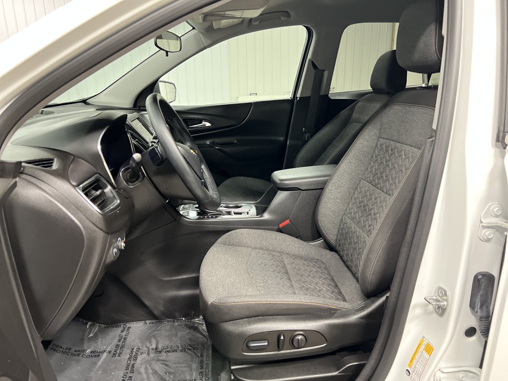 Certified 2024 Chevrolet Equinox LT AWD/4WD image 13