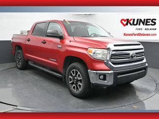 Used 2017 Toyota Tundra SR5 w/ TRD Off Road Package AWD/4WD video 1