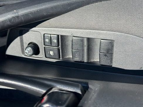 Used 2024 Toyota Corolla LE FWD image 17