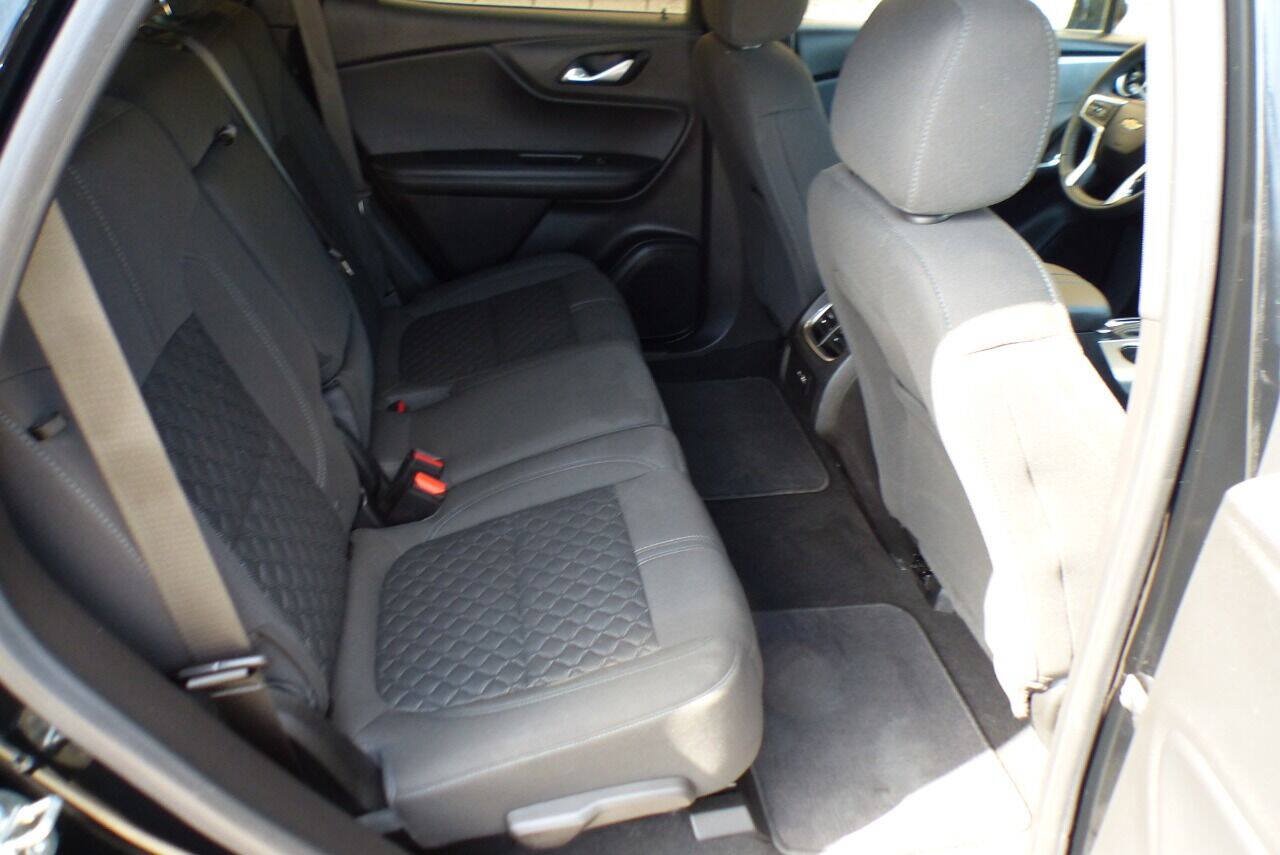 Used 2020 Chevrolet Blazer LT FWD image 37