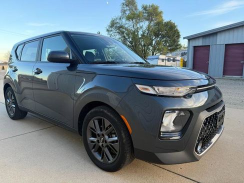 Used 2021 Kia Soul EX image 6