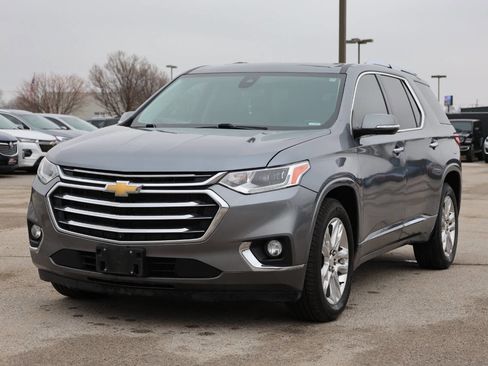 Used 2020 Chevrolet Traverse High Country FWD image 6