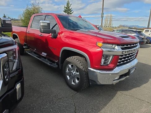 Used 2020 Chevrolet Silverado 3500 LTZ w/ LTZ Premium Package image 4