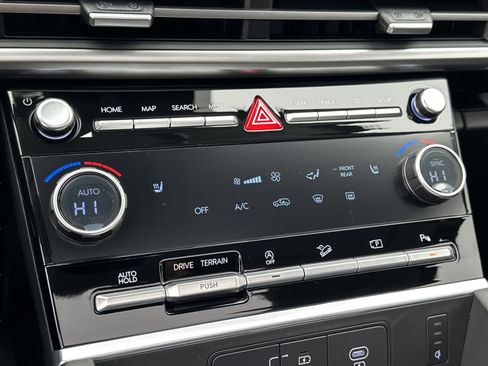 New 2026 Hyundai Santa Fe XRT AWD/4WD image 13