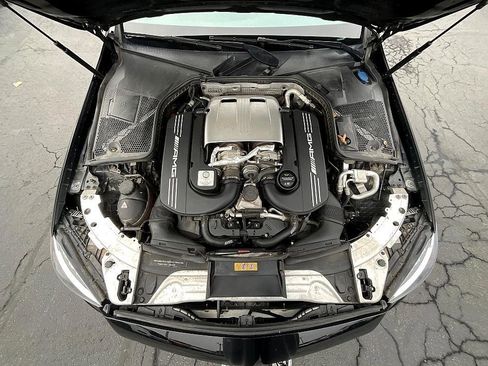Used 2018 Mercedes-Benz C 63 AMG S image 3