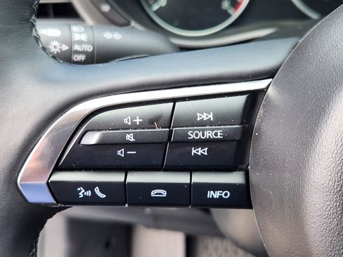 Certified 2025 MAZDA CX-30 AWD 2.5 S w/ Premium Package image 23