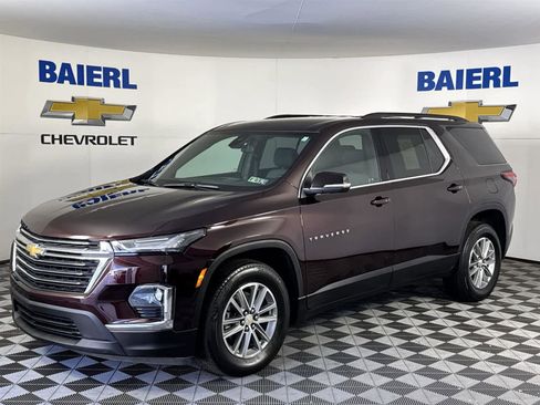 Used 2023 Chevrolet Traverse LT w/ LPO, Floor Liner Package image 1