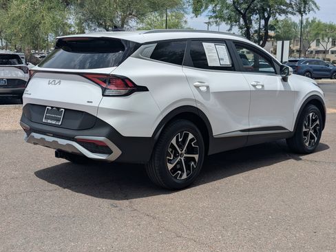 Certified 2023 Kia Sportage EX AWD/4WD image 3