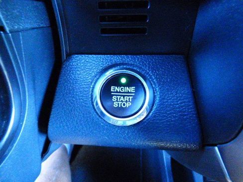 Used 2022 Ford F350 Platinum image 37