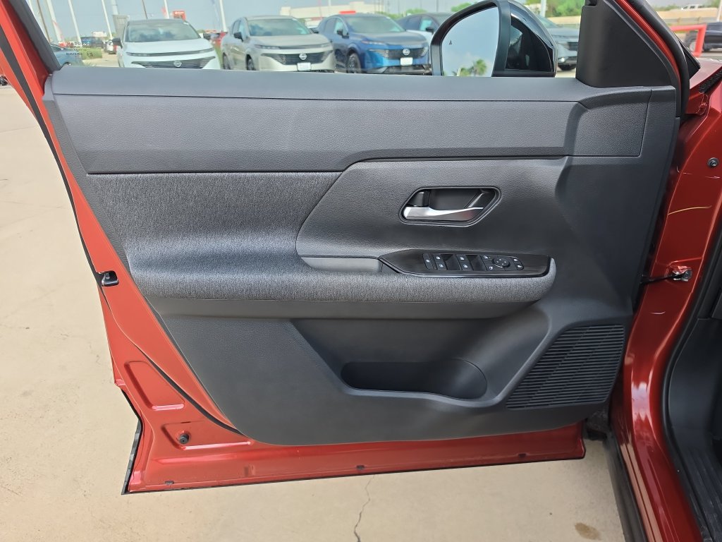 New 2027 Nissan Kicks SV FWD image 22