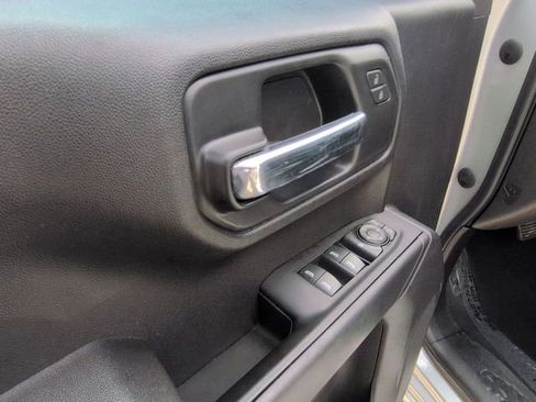 Used 2021 Chevrolet Silverado 1500 Custom Trail Boss w/ Safety Confidence Package AWD/4WD image 13