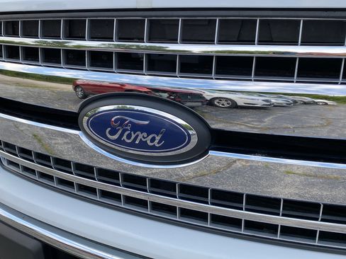 Used 2018 Ford F150 XLT w/ Equipment Group 301A Mid AWD/4WD image 43