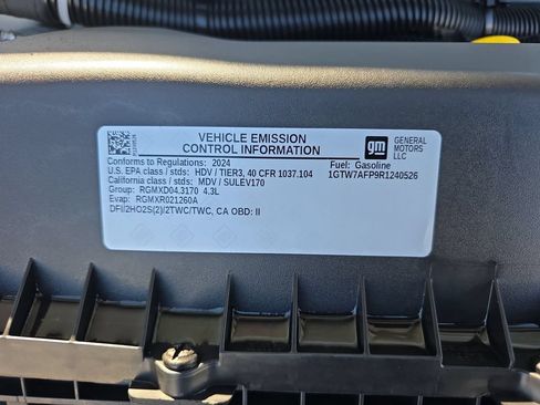 Used 2024 GMC Savana 2500 w/ Driver Convenience Package RWD image 34