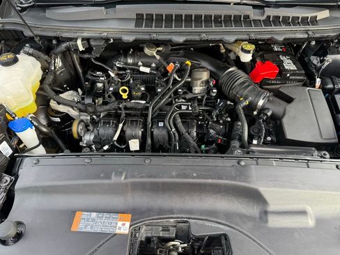 Used 2024 Ford Edge Titanium w/ Equipment Group 301A image 21