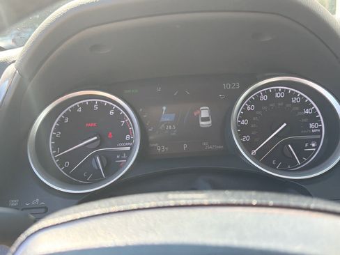 Used 2023 Toyota Camry XLE FWD image 27