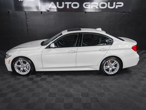 Used 2014 BMW 335i xDrive Sedan AWD/4WD image 25