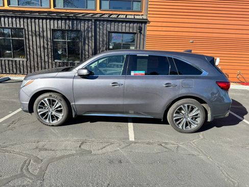 Used 2020 Acura MDX SH-AWD w/ Technology Package image 2