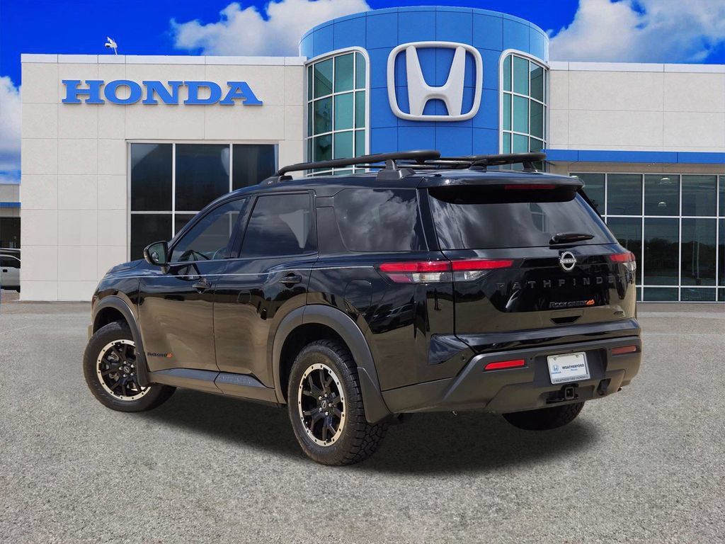 Used 2024 Nissan Pathfinder Rock Creek AWD/4WD image 5