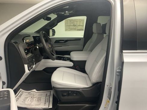 New 2026 Chevrolet Tahoe Premier AWD/4WD image 12