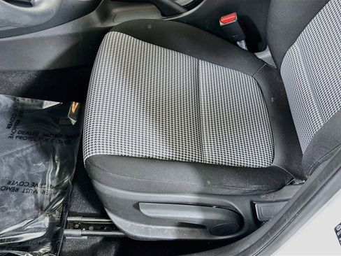 Used 2023 Hyundai Kona SE w/ Cargo Package image 18