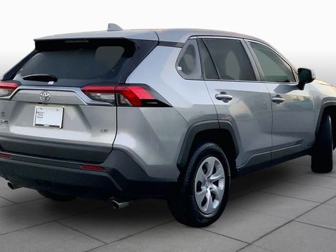 Used 2024 Toyota RAV4 LE FWD image 13