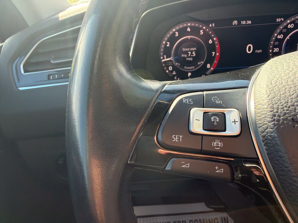 Used 2019 Volkswagen Tiguan SEL w/ 3rd Row Seat Package AWD/4WD image 29