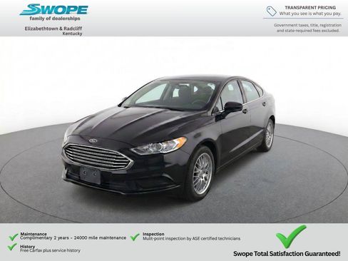 Used 2017 Ford Fusion SE FWD image 1