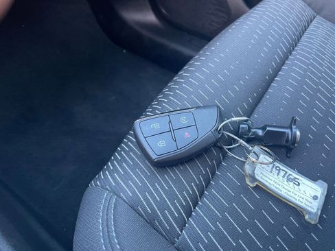 Used 2025 Chevrolet Equinox LT image 22