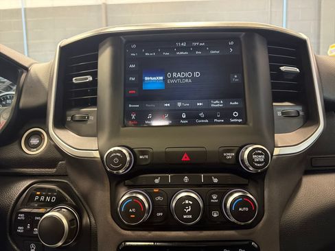 Used 2021 RAM 1500 Big Horn AWD/4WD image 8