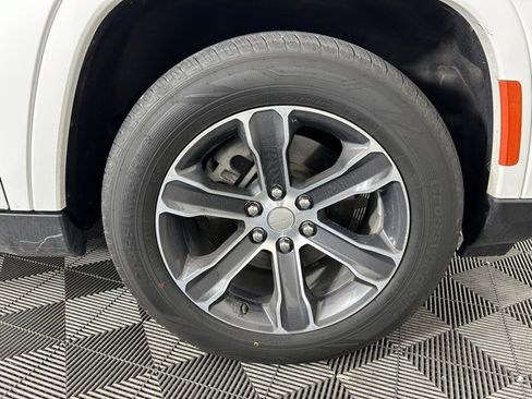 Used 2022 Jeep Grand Wagoneer Series I image 6