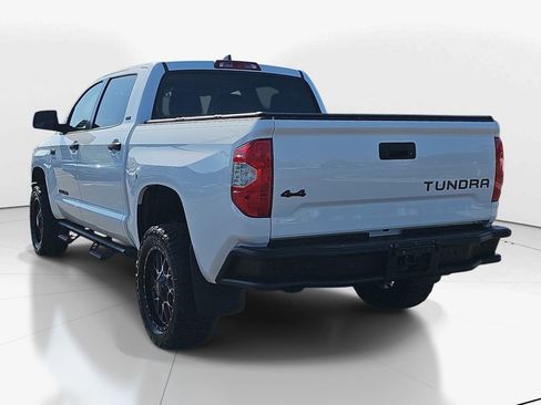 Used 2021 Toyota Tundra SR5 w/ SR5 Leather Package AWD/4WD image 8